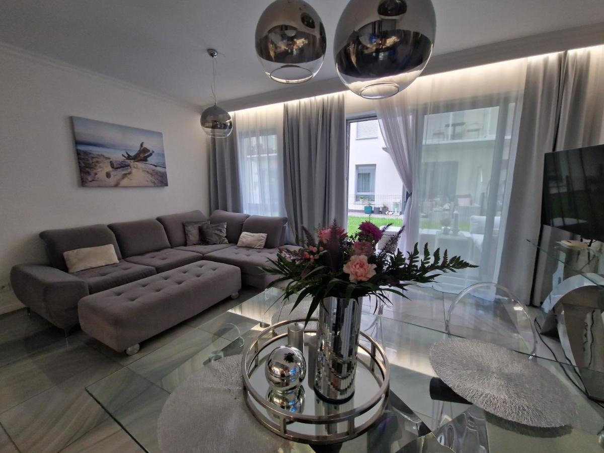 Maxim Apartment ポビエロボ エクステリア 写真
